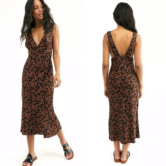 Free People Dresses & Skirts - NWT Free People Midi Black Cream Floral Dress Sz 0